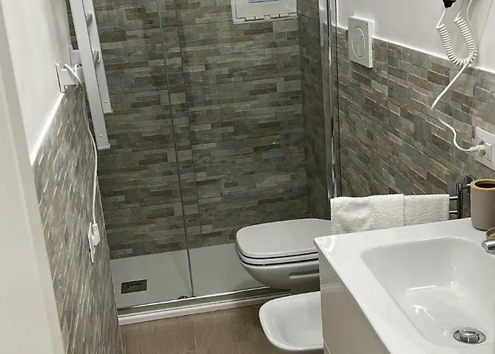 Apartament Marchese Di Montrone 126 *