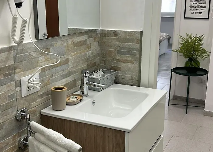 Marchese Di Montrone 126 *