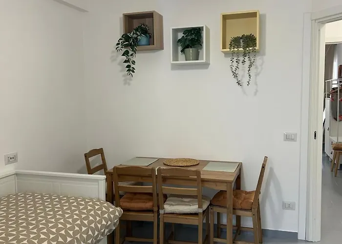 Marchese Di Montrone 126 *